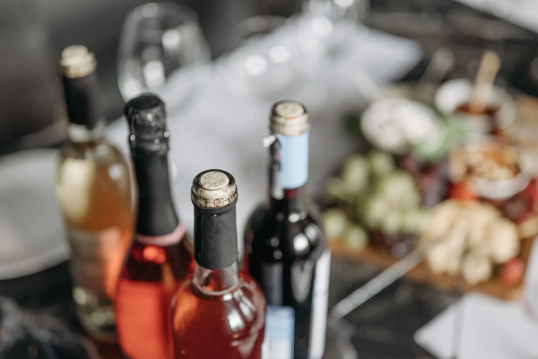 深圳酒业贸易红酒白酒批发:餐饮商超选品组合策略解析正文配图 1